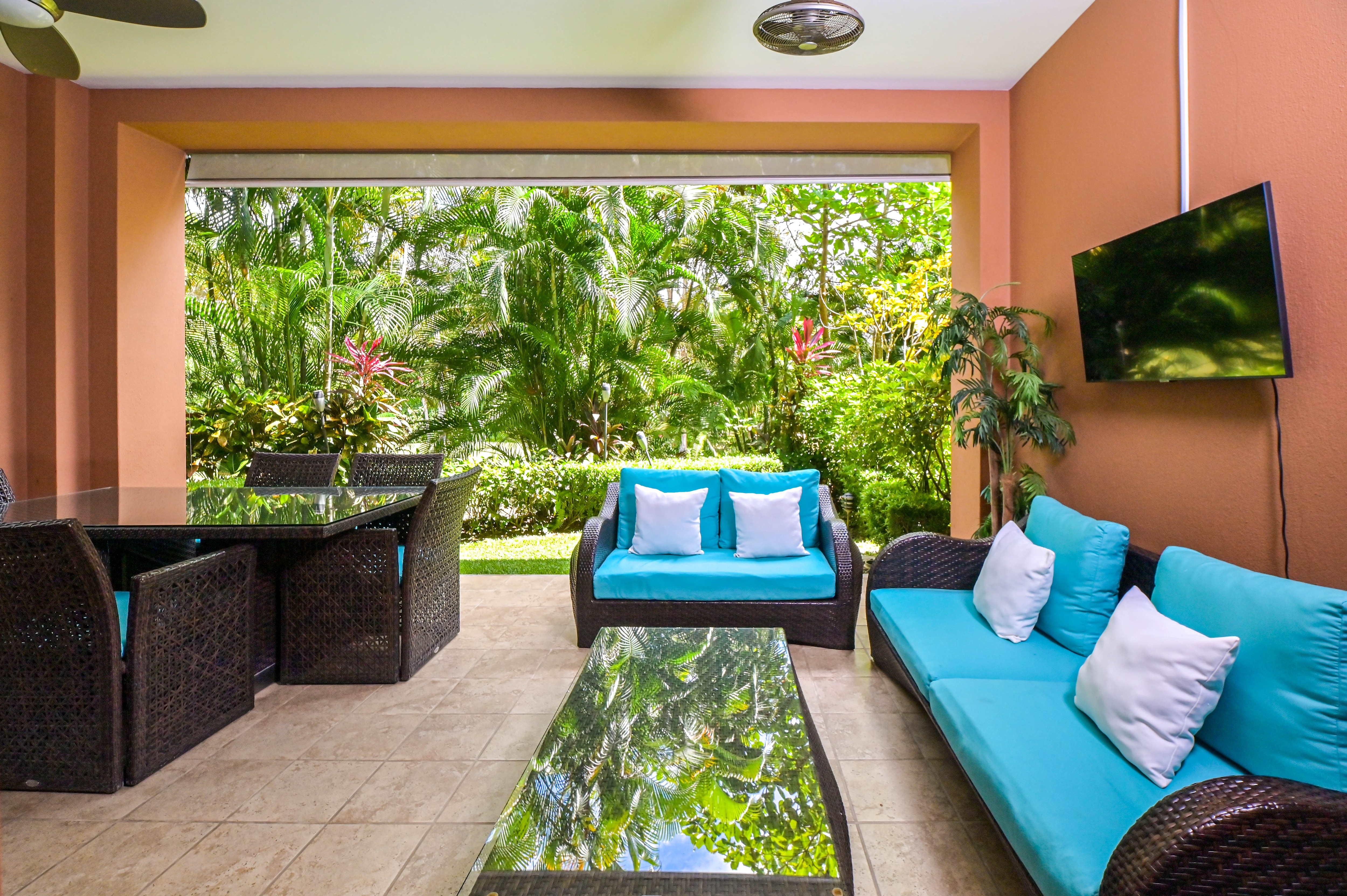 Veranda 1H 3 bdr Garden View in Los Suenos