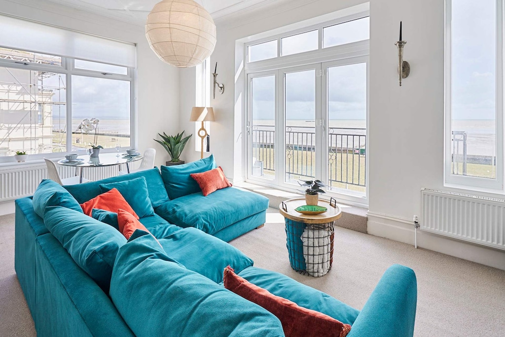 Fishers Apartment, Littlestone-on-Sea - Host & Stay