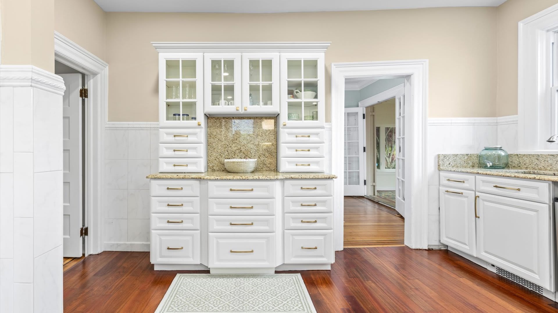 Grand Ventnor Estate - Luxurious 8BR Mansion