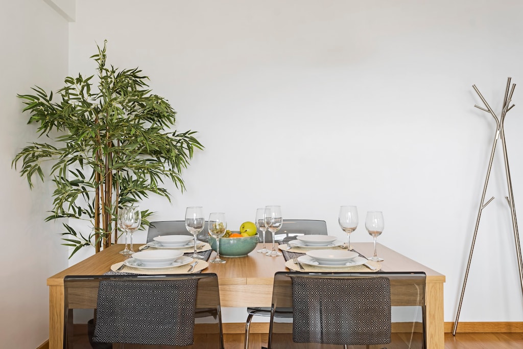 Livingroom and dining area