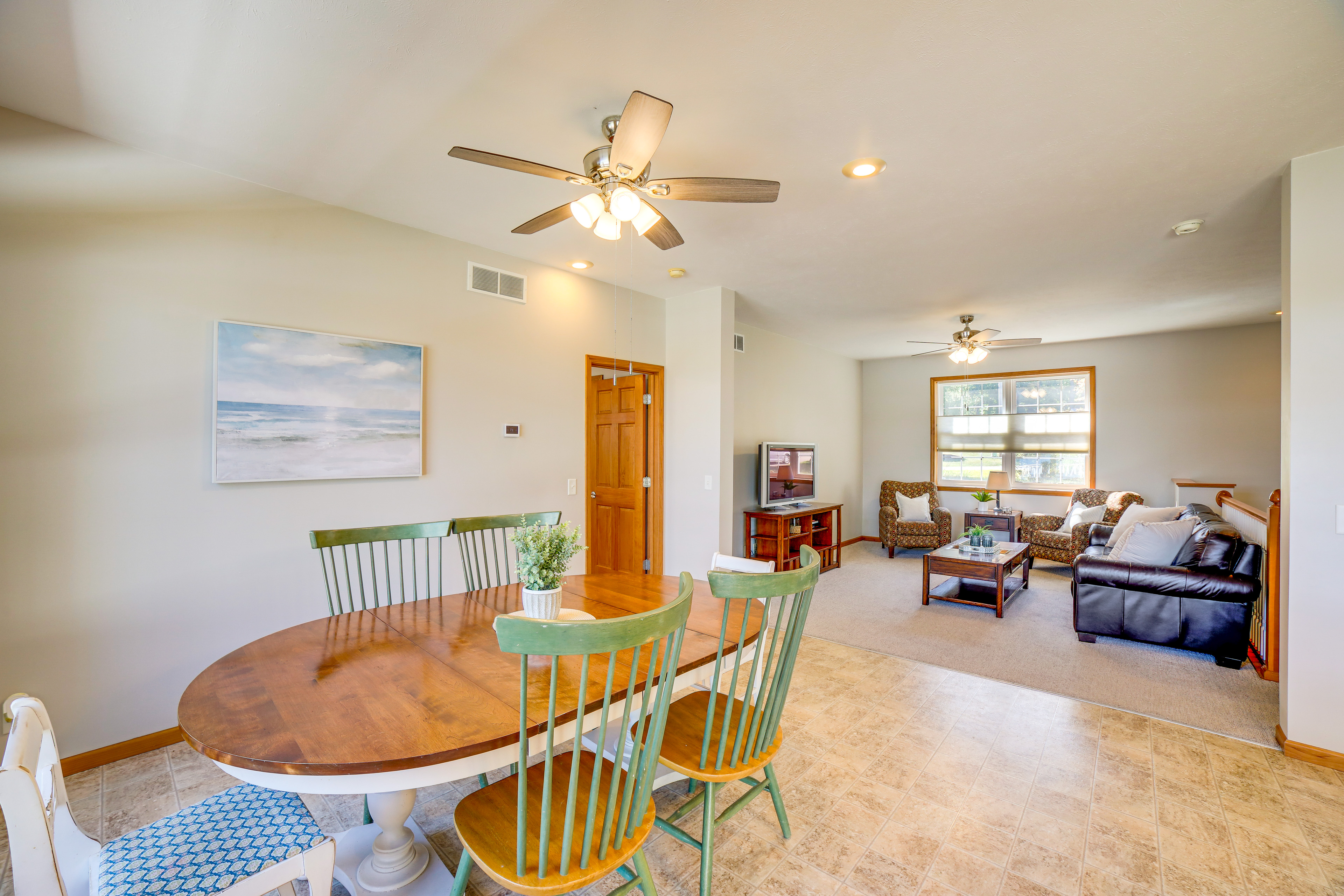 Live Large on Saddle Lake! Family Home w/ Dock