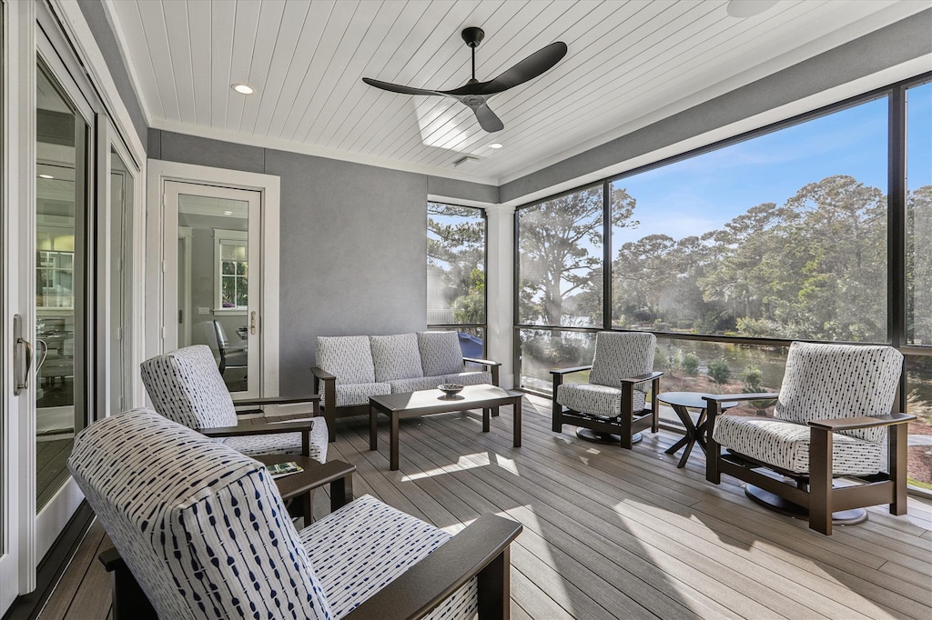 Screened Porch Overlooking Pool and Lagoon at 4 Rum Row