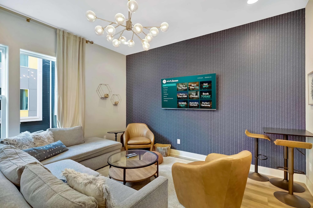 Experience the chic comfort of this Nashville Downtown Retreat by Misfit Homes! Enjoy stylish decor and a cozy vibe perfect for relaxing after adventures on Broadway. Reserve your stay today and make unforgettable memories!