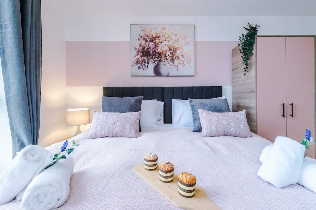 Bedroom 2 benefits from a comfortable super-king which can be re-configured into two equally comfortable singles, a 40-inch SMART TV and plenty of storage.