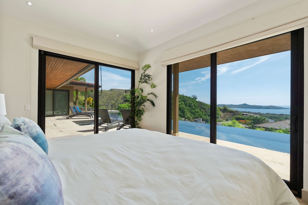 Primary Bedroom - King Bed with En Suite Bathroom