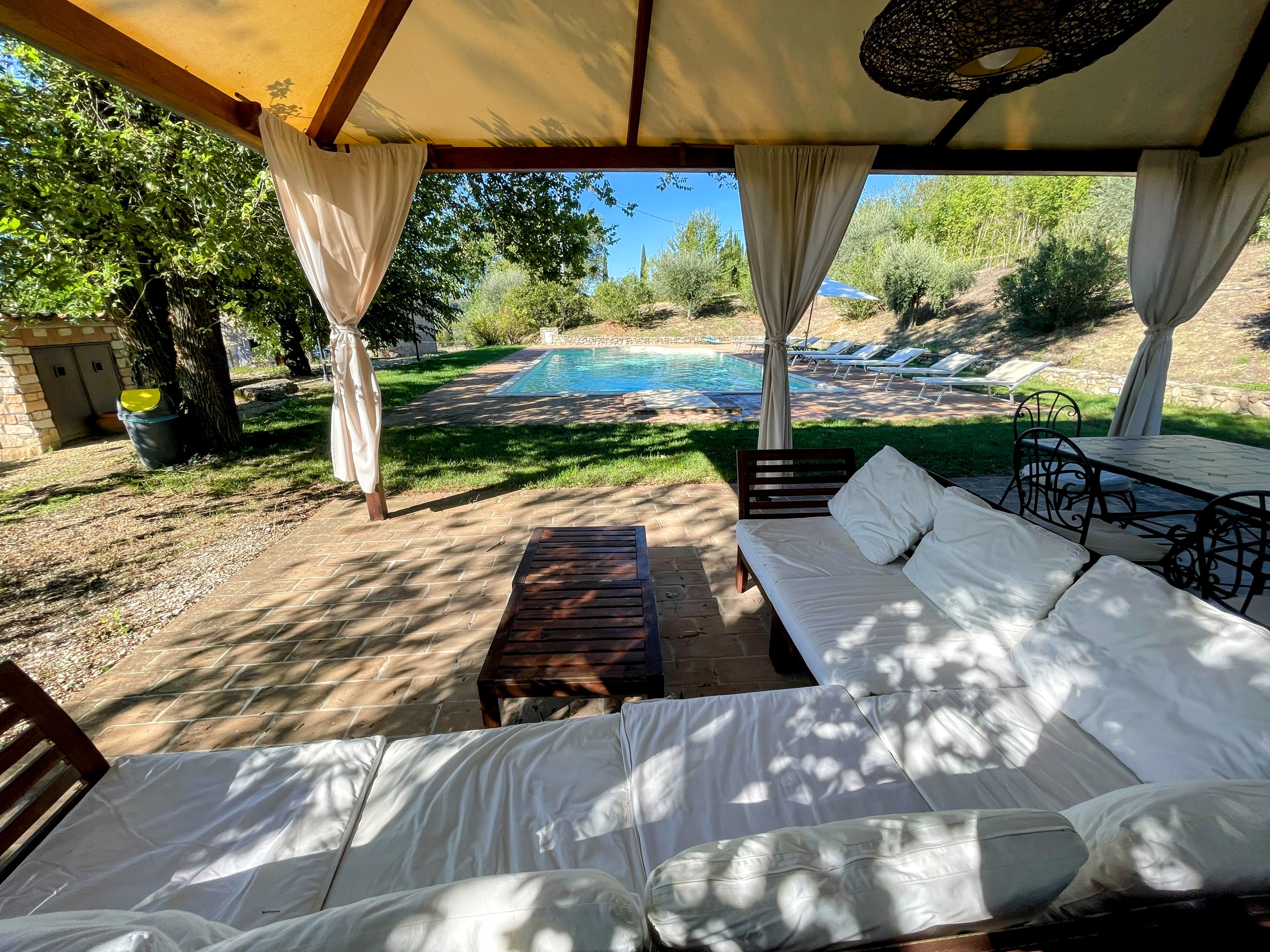 Detached Villa with Games Room, Pool, and Panoramic Views in San Damiano