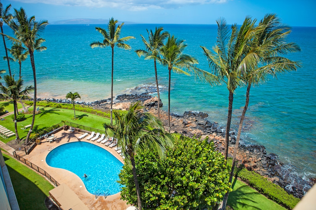 Oceanfront pool on Royal Mauian property