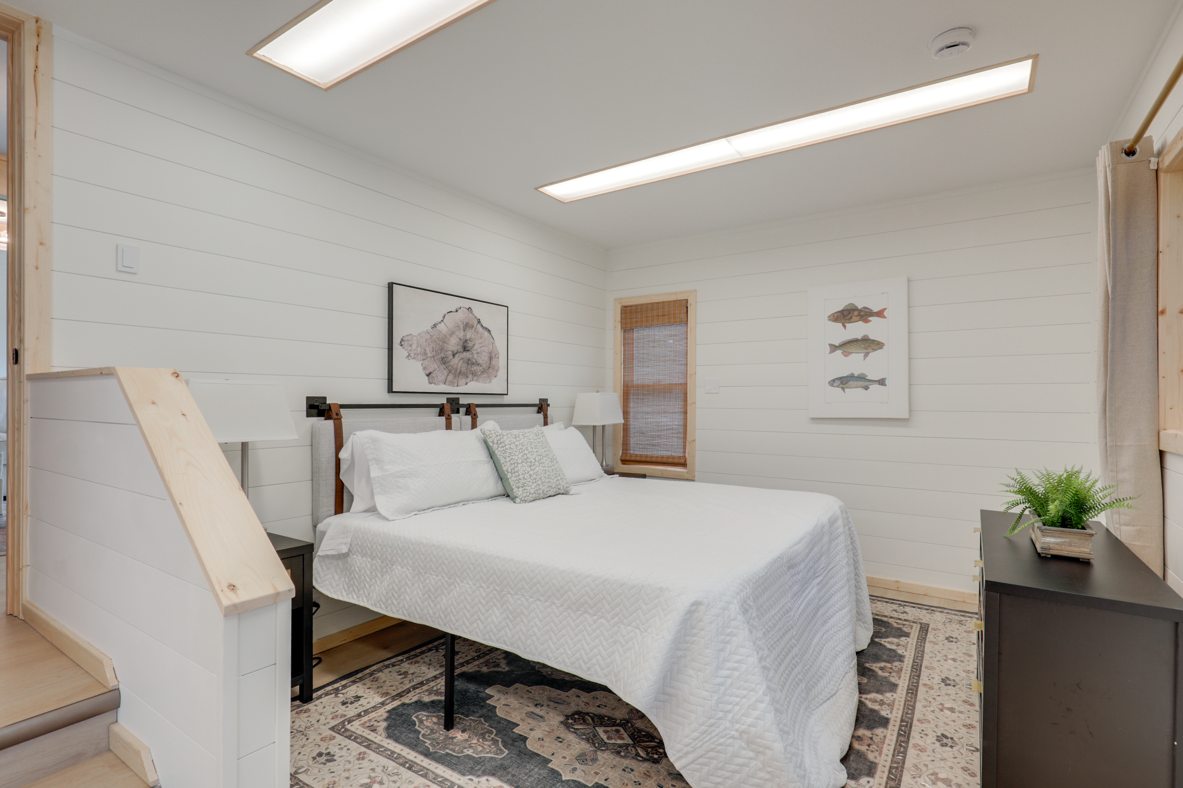 Snowmobile Trail On-Site: Cozy Post Lake Retreat