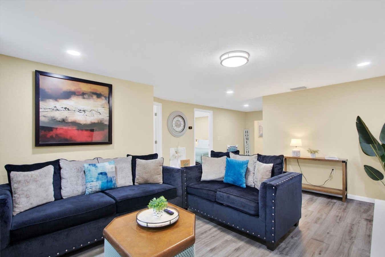 Spacious 7-Bedroom Retreat for Groups & Families