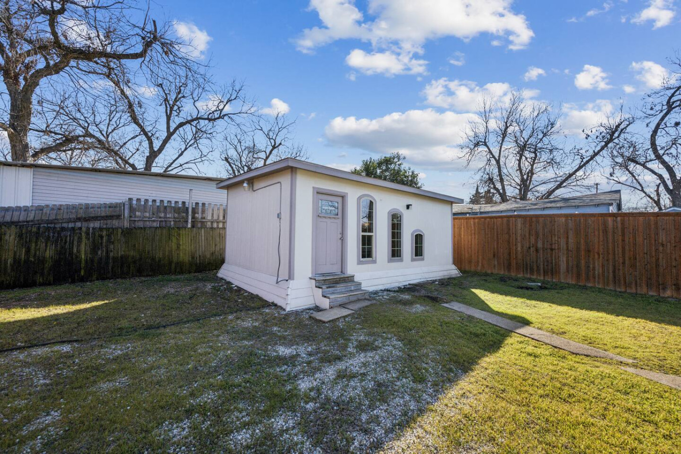 11 Bed Home Minutes from Dallas