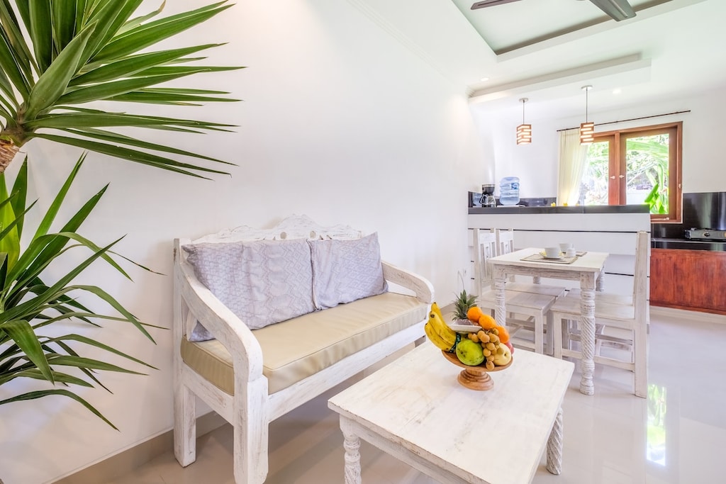 Unwind in the peaceful charm of Villa Sinabung. The stylish, cozy living room is perfect for hanging out with friends or enjoying stay night in. #Villa Sinabung