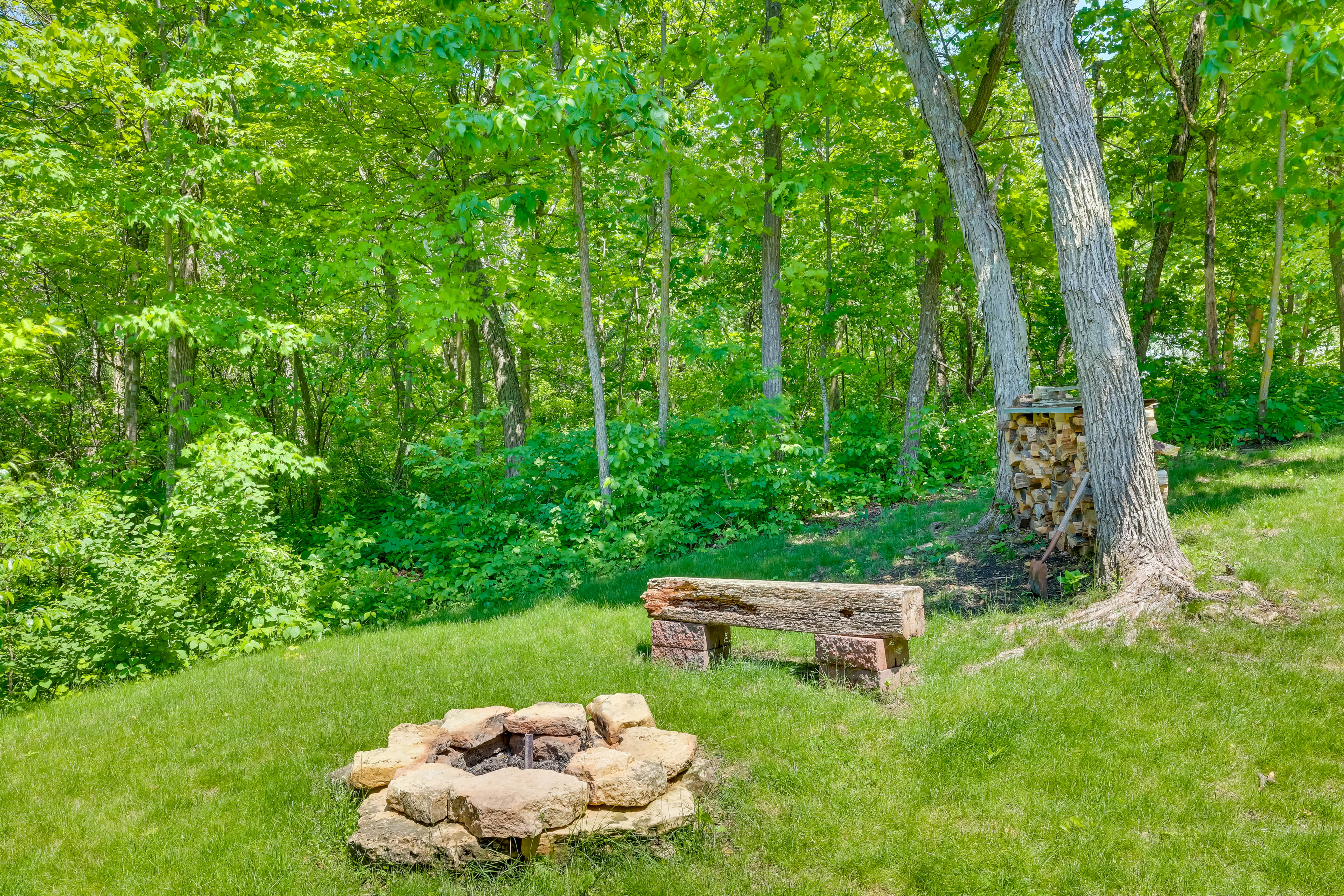 'Krueger' Cabin w/ Views in Mindoro!