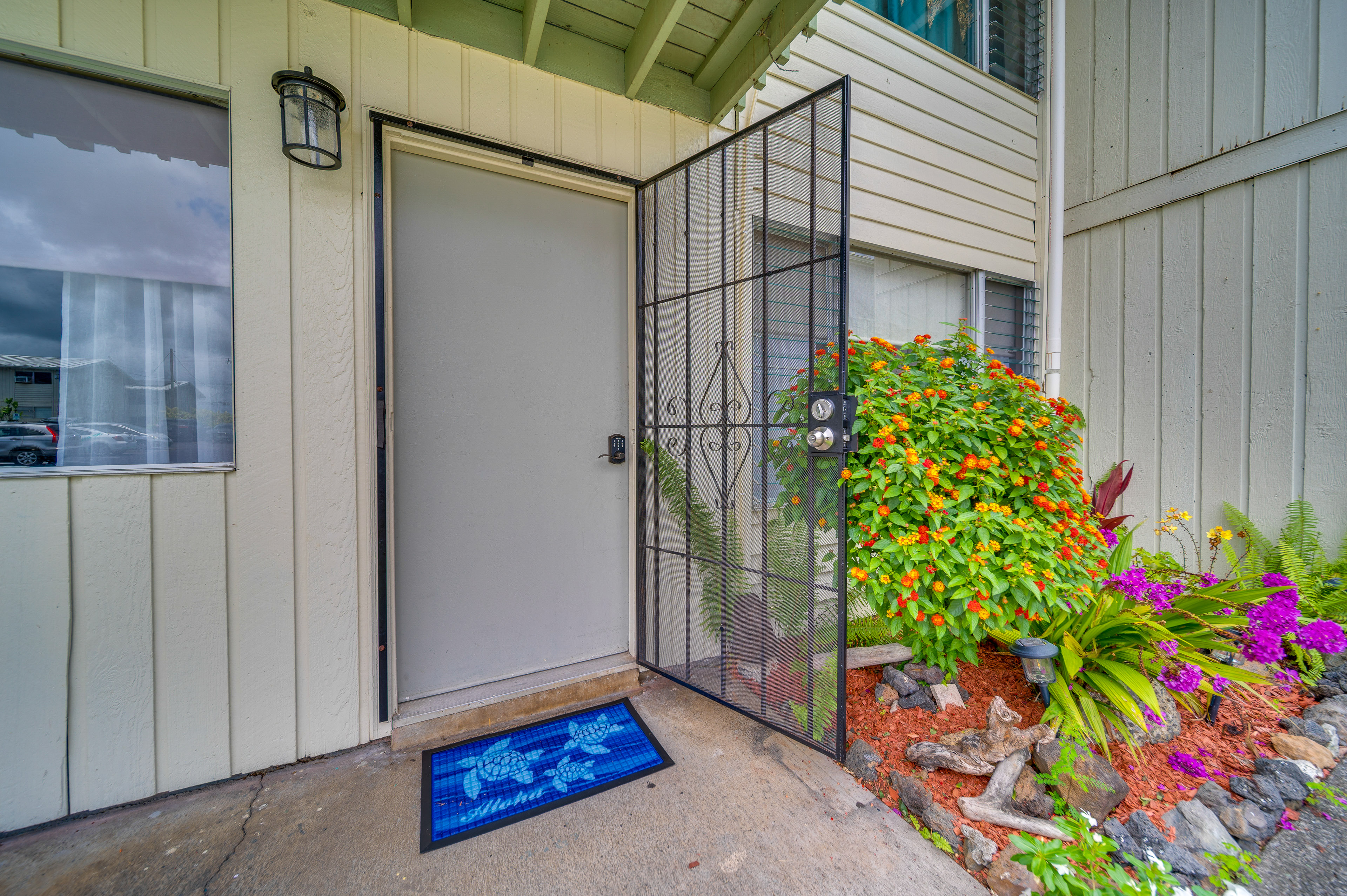 Walk to Dtwn Hilo: Island Escape w/ Pool!