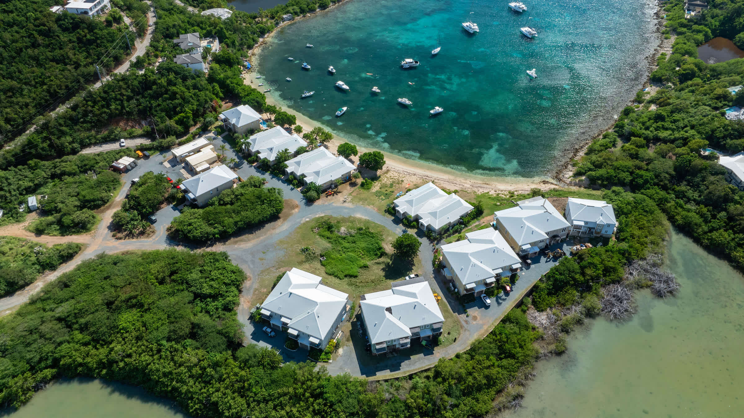 Serenity Villa- Steps from Beach, Family Friendly