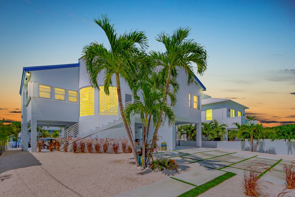 Welcome to Keys Harbor, your private waterfront retreat in Key Largo, where modern comfort meets laid-back island living.