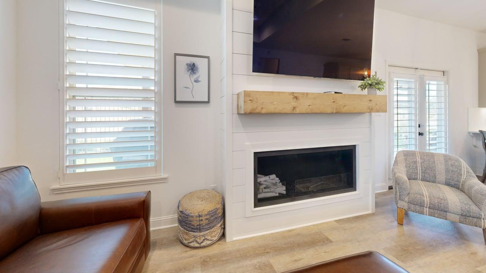 Magnolia Villa: 3BR+Outdoor Porch