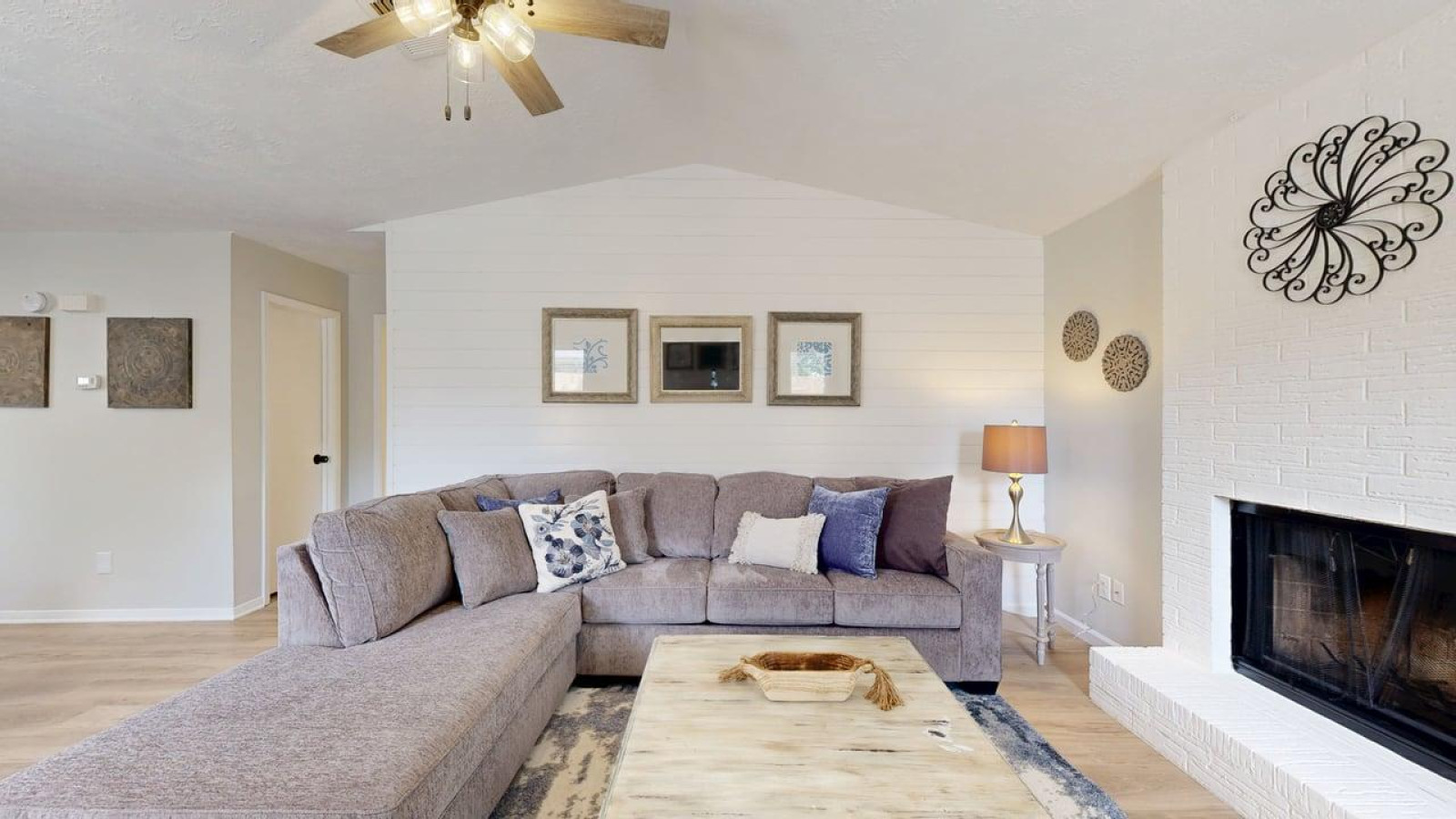 BRAND NEW! Navarro Nook - 2.5 Miles from Kyle Field!