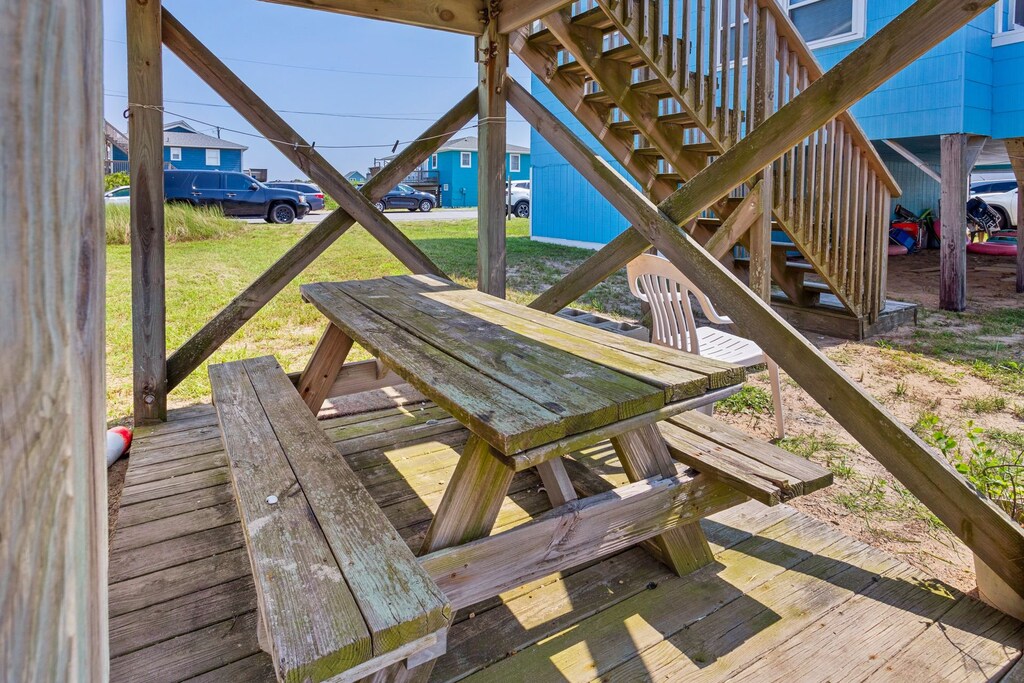 The Outdoor Dining Area offers a great space for al fresco dining on a sunny day.