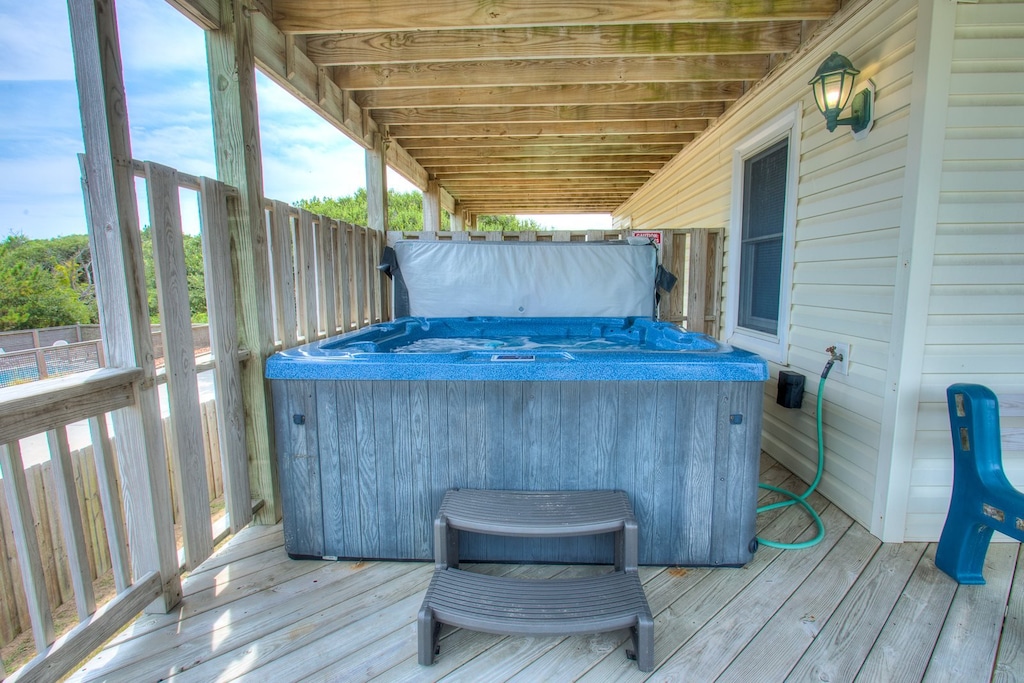 Hot Tub