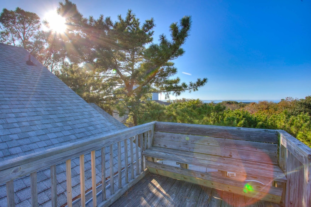 Enjoy views of the water from the Crow's Nest.