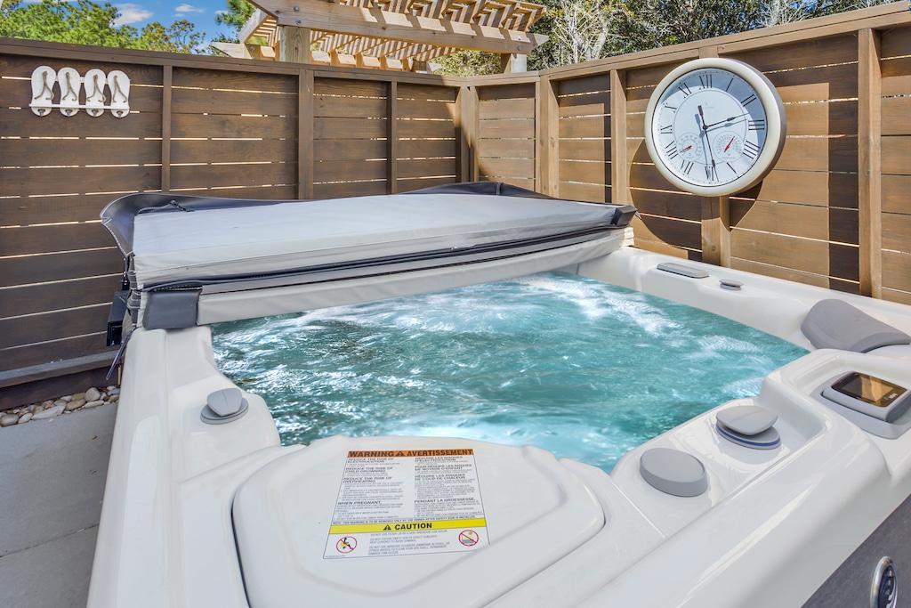 Relax in the privacy of your own warm, bubbly Hot Tub! One of the few homes at the Beach Club with this feature!