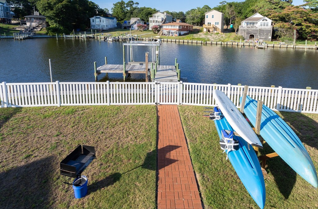 Enjoy spectacular views from this canalfront oasis.