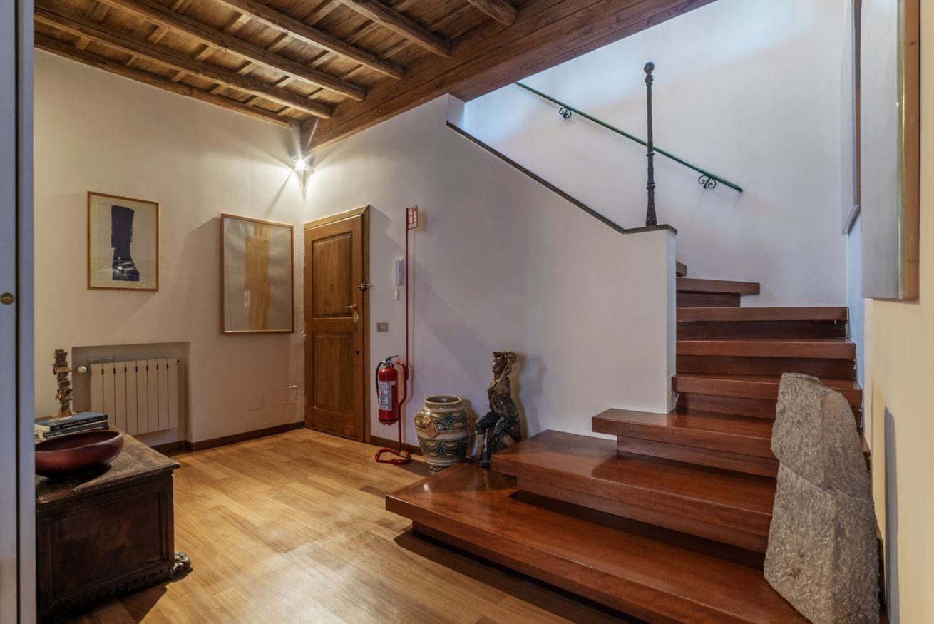 A Unique Penthouse with Spectacular Terraces in the Beating Heart of Rome A Unique Penthouse with Spectacular Terraces in the Beating Heart of Rome