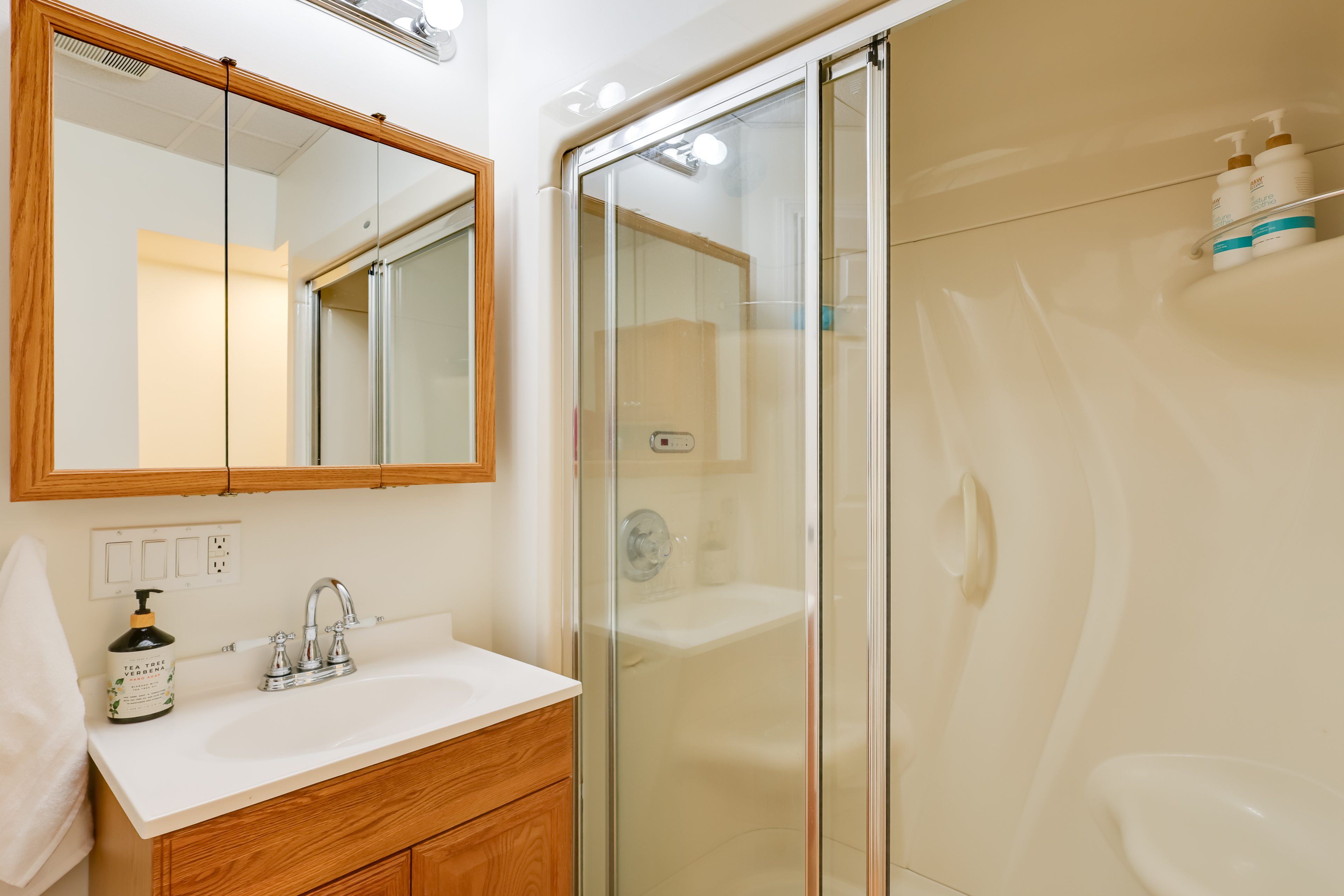 4 Mi to Beach & Lake: Spacious Home in Chestertown