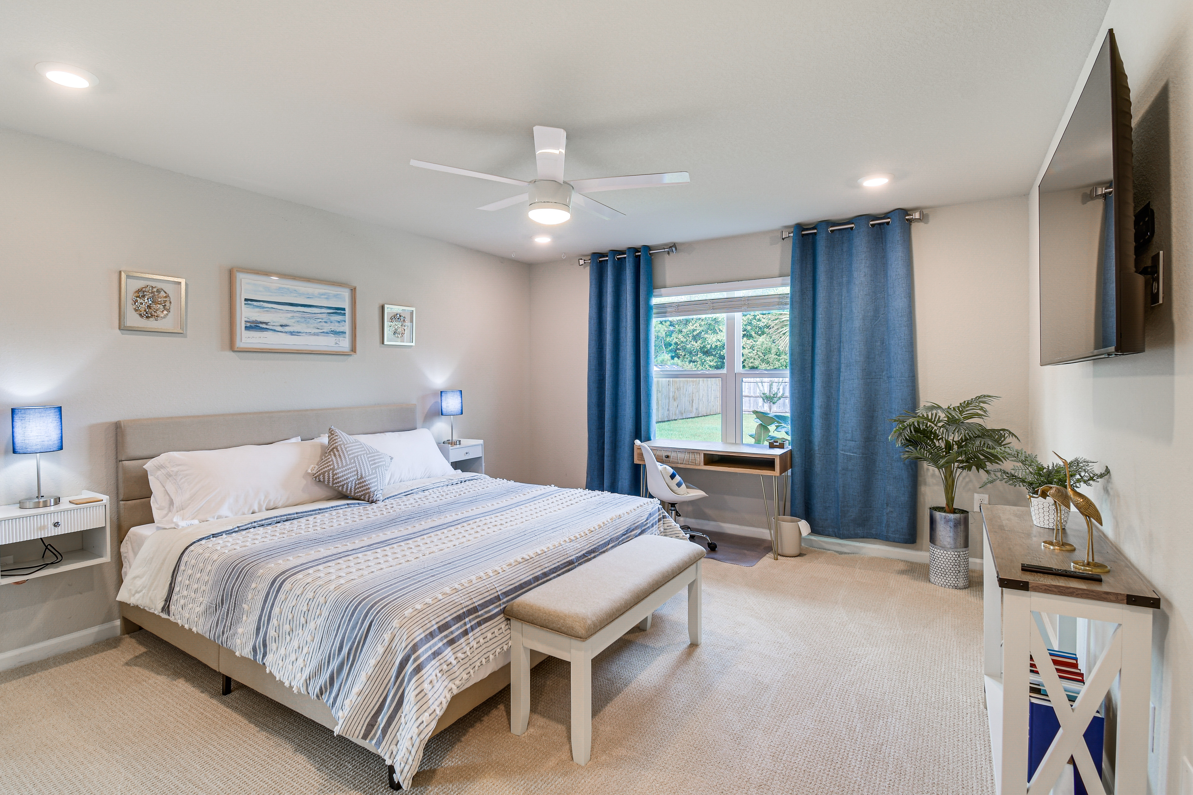 Home 12 Mi to Gulf Shores Beach & Boardwalk!