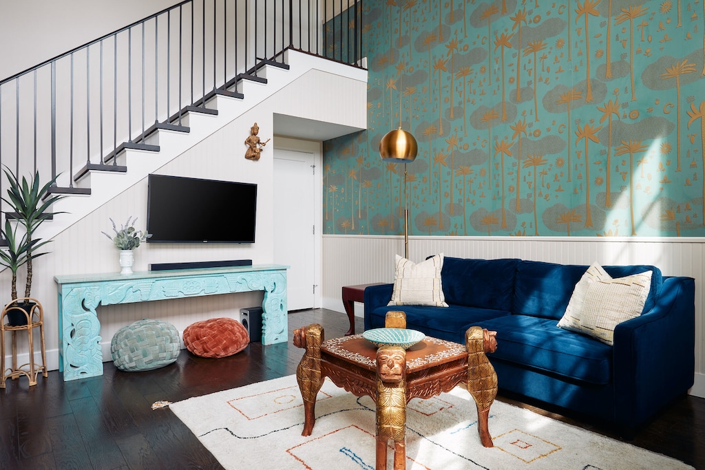 Wake up and be energized by this vibrant color pallet!