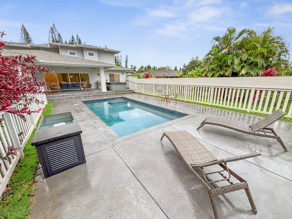 Pool and Cold plunge!