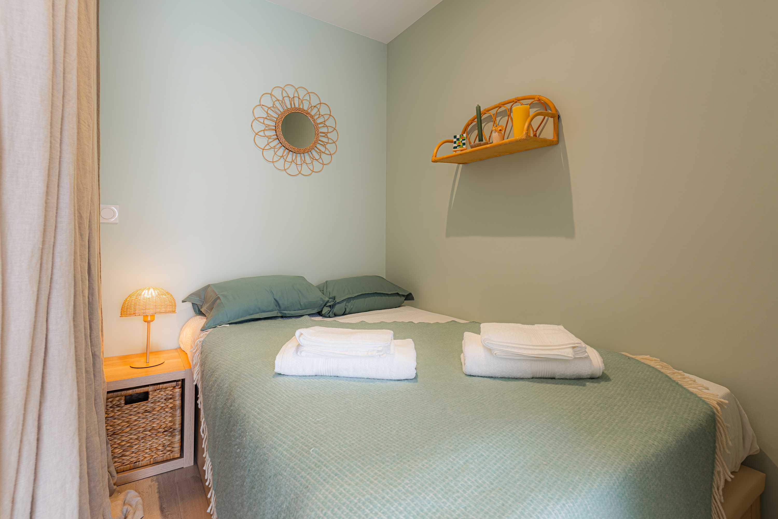 Elegant Family Retreat with Garden Near Deauville's Beach