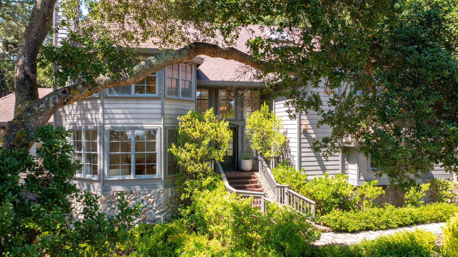 Sonoma Retreat - 4BD, Pool, Spa, Views