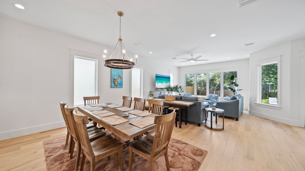 Sand Wand | Dining Area | Pool Views