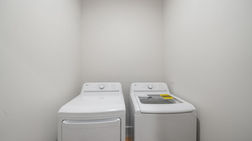 Sand Wand | Laundry Room | 2nd Floor