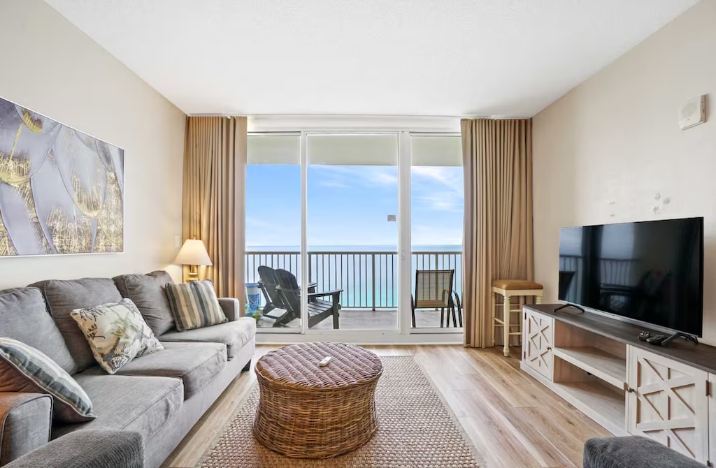 Welcome to Majestic Beach Towers 1-1903