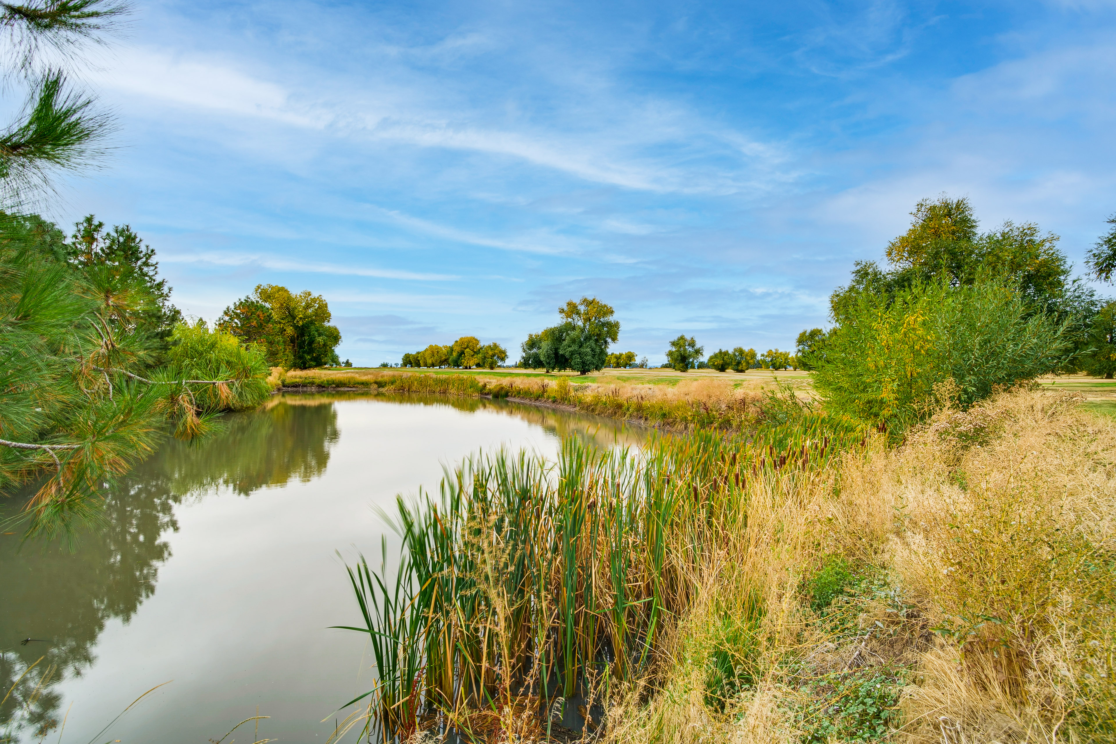 Mtn & Golf Course View: Oregon Outback Getaway!
