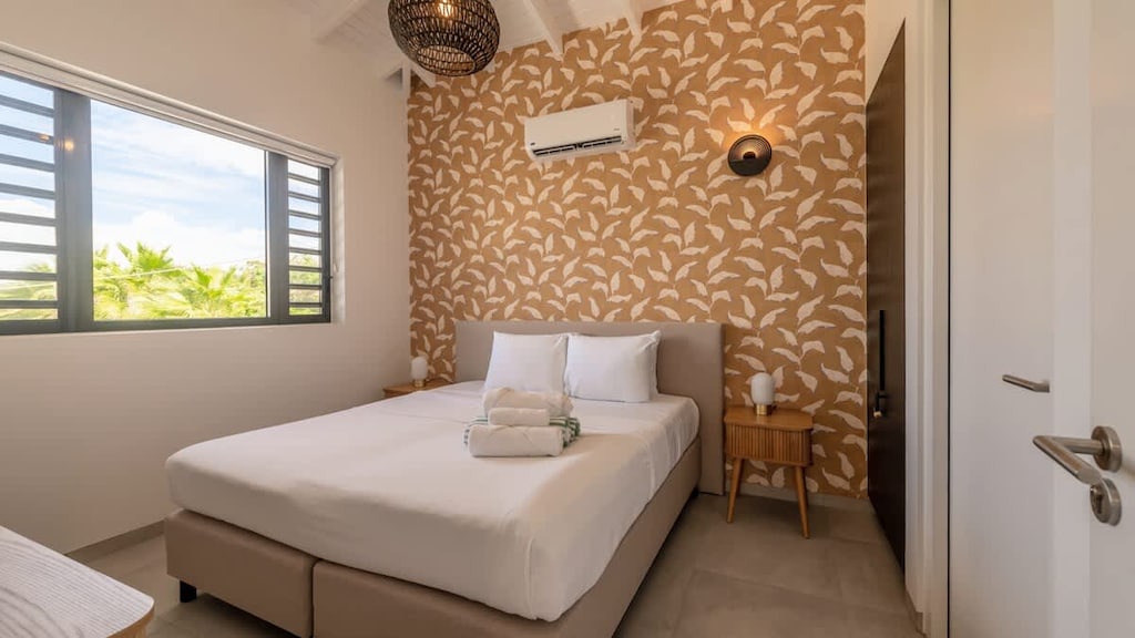 Luxury Apartment for Rent in Curacao with Two-bedrooms and Pool Access, Photo 19