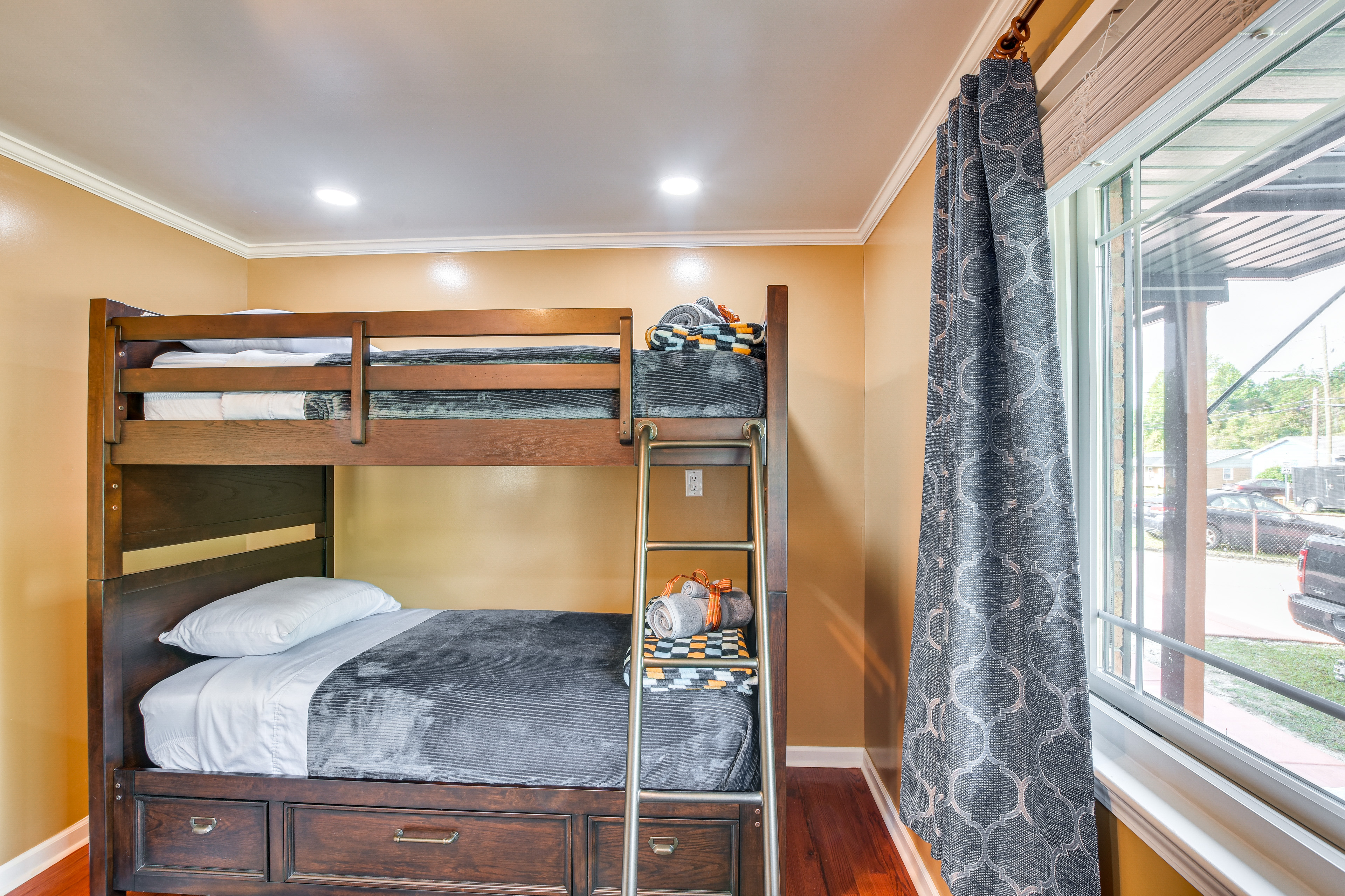 1 Mi to Fort Bragg: Family Home w/ Backyard