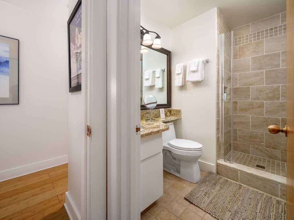 Twin Room Attached Bath w/ Walk In Shower