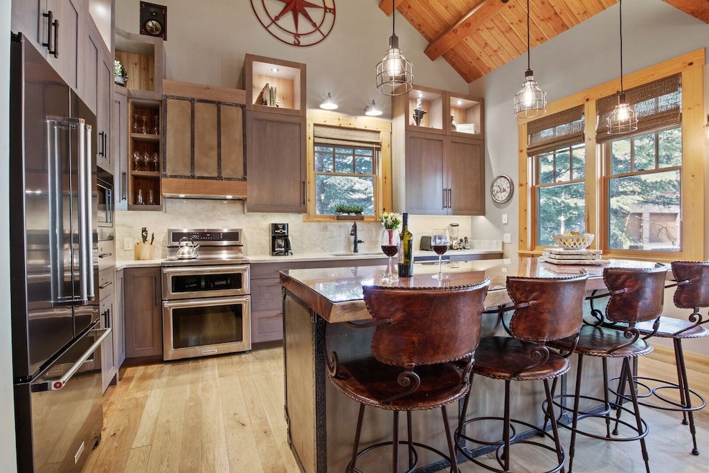 Kitchen and Custom Breakfast Bar