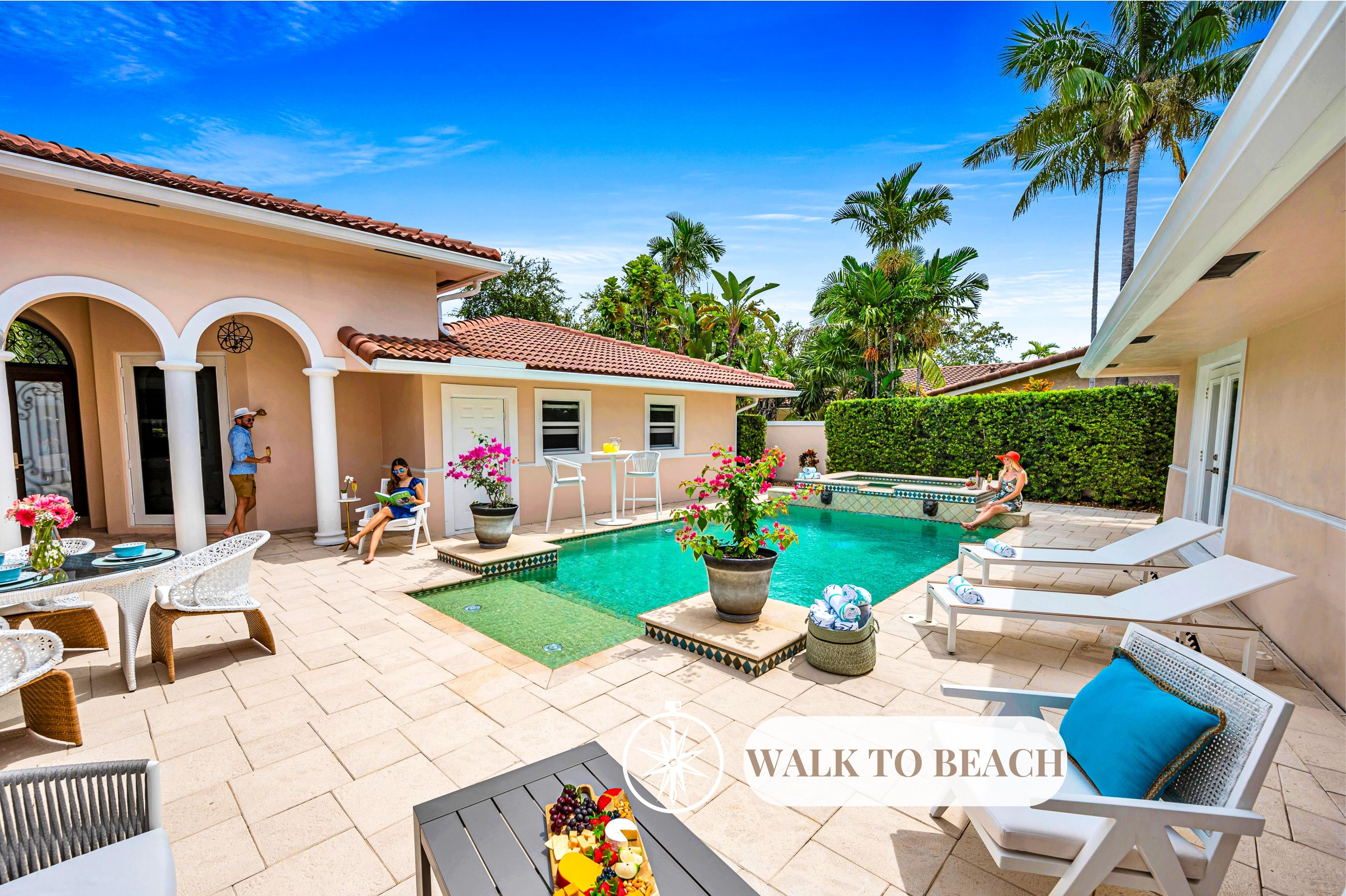 Walk to Beach / Heated Pool / Serenity at its Finest / Orchid Key / Residences
