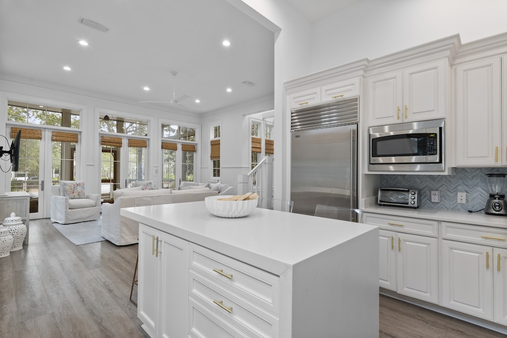 First Floor: Kitchen