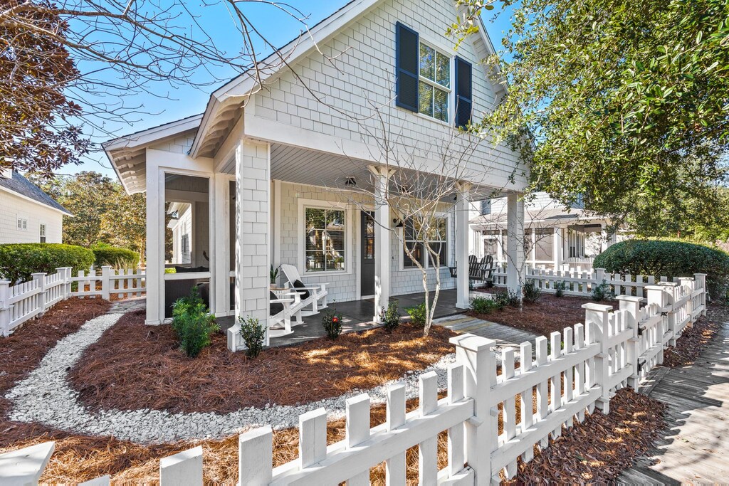 WaterSound "Seabatical" 230 Salt Box Lane