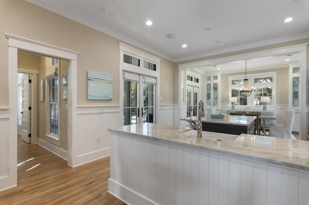 First Floor: Kitchen