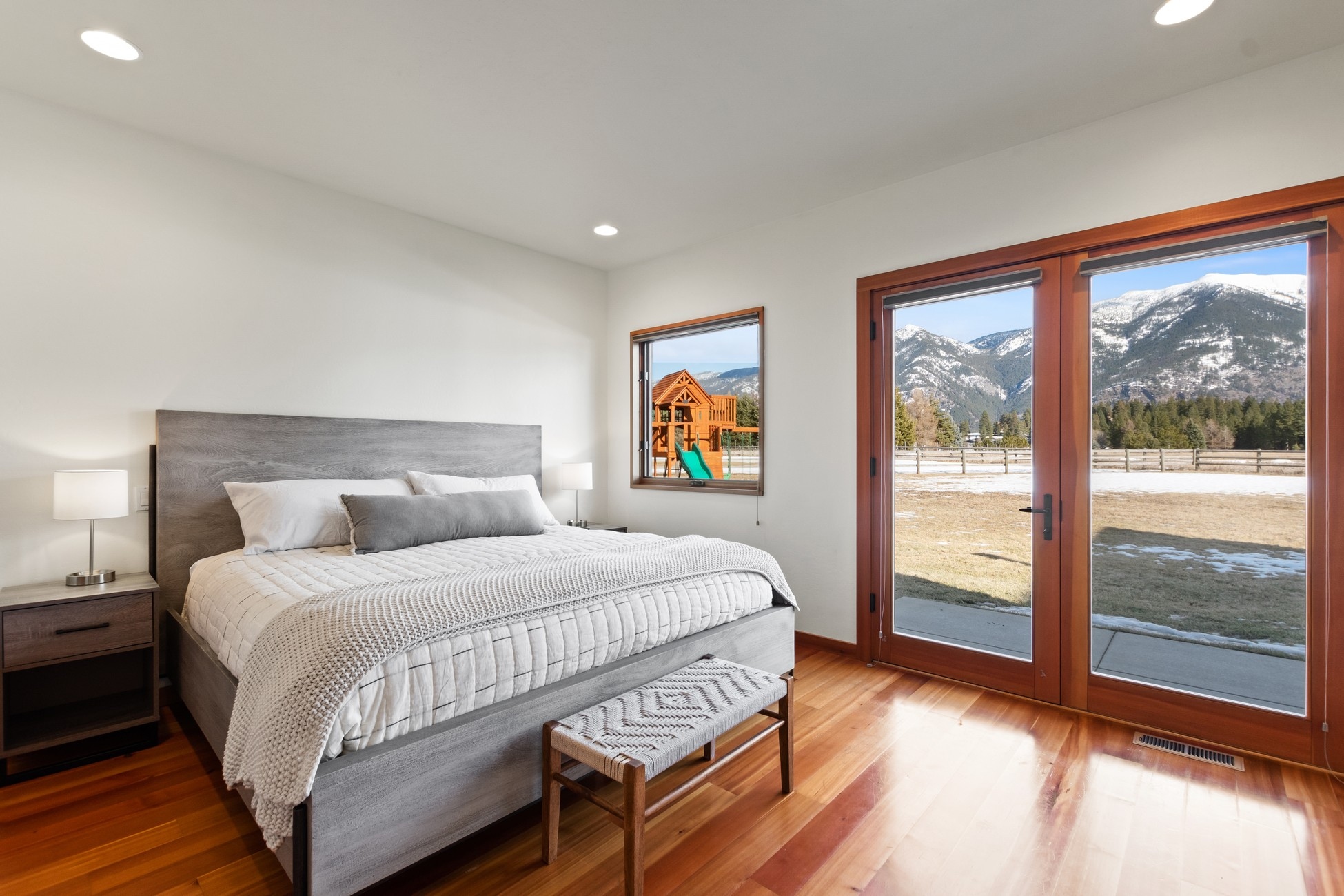 Columbia Mountain Escape