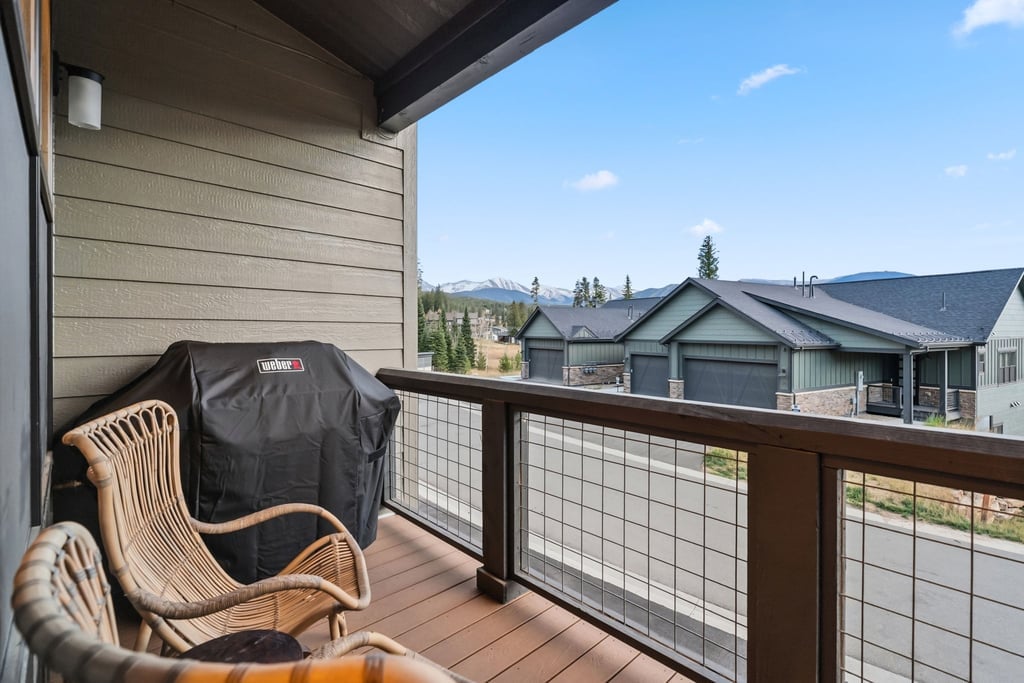 SWP 106 Homestead Loop private deck