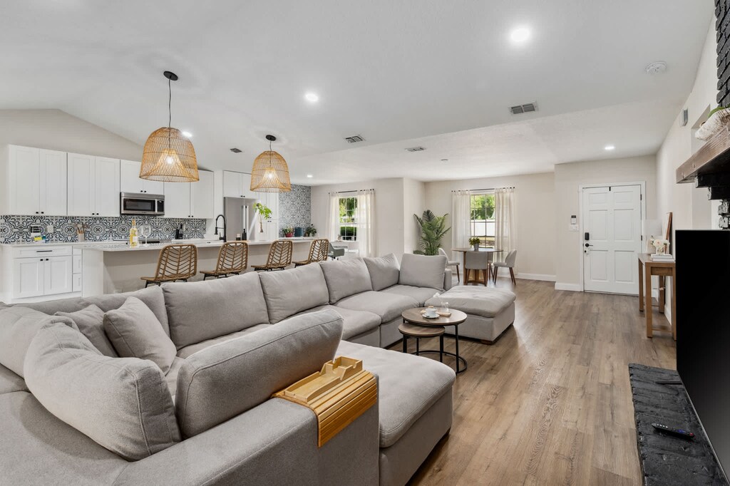 Love the open layout and modern design? This living space is perfect for those who appreciate contemporary style