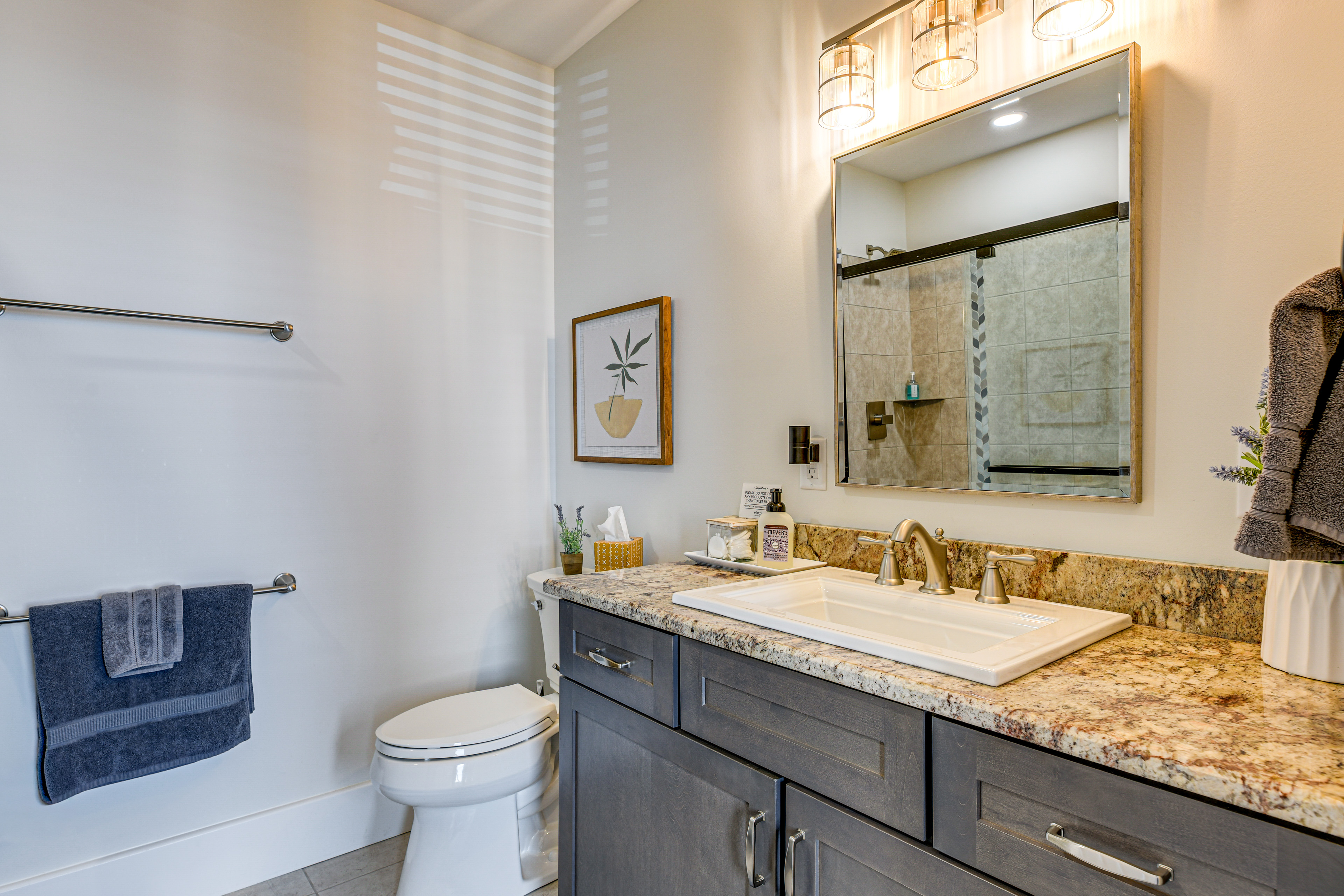 Luxurious 'Litfin Loft' On Main Street in Akron