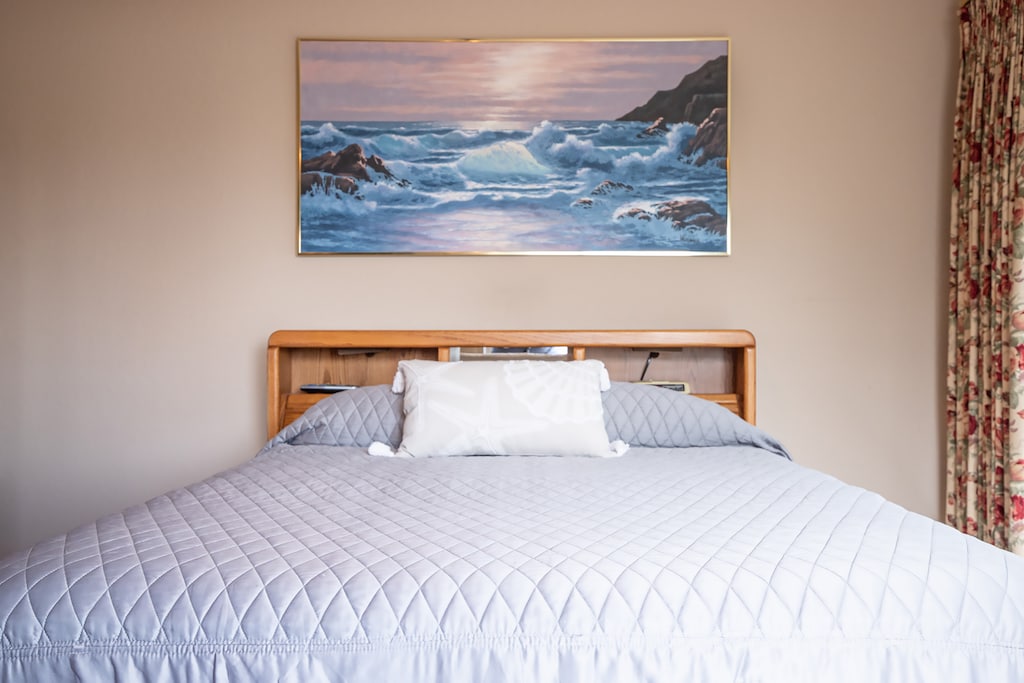 Queen accommodations in Master Bedroom